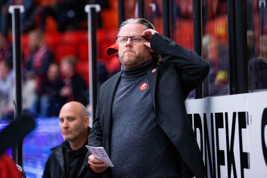 Vita Hästens tränare Anders Olsson