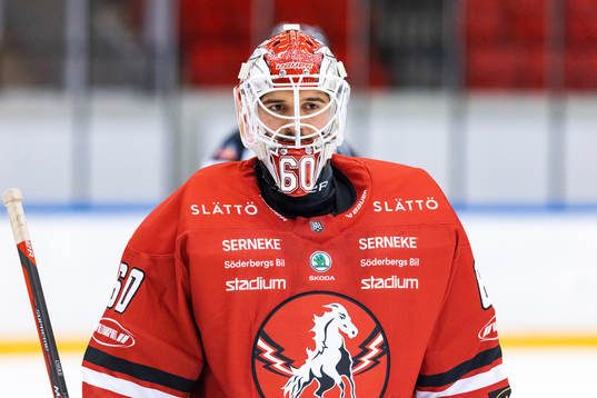 Vita Hästens målvakt Adam Ohre
