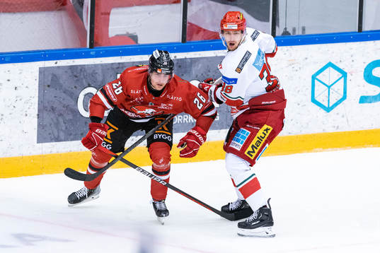 Vita Hästens Alex Brännstam och Modos Johan Södergran