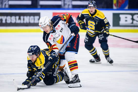 Södertäljes Emil Alba och Djurgårdens Olle Liss