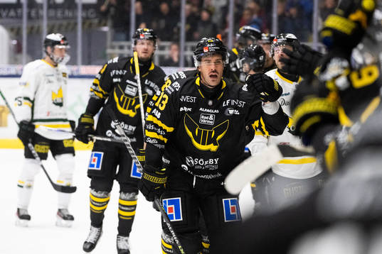 Västerås Trevor Cheek jublar