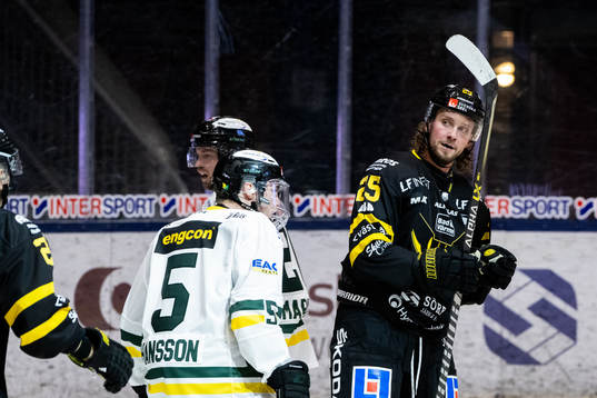 Västerås Marcus Bergman jublar