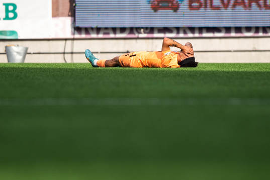 AFC Eskilstunas Victor Fors har ont