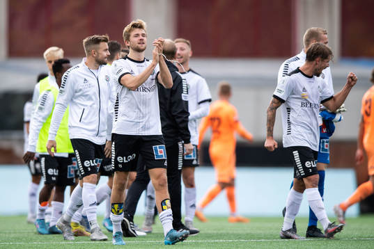 Örebros Niclas Bergmark jublar