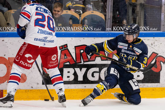HV71s Daniel Glad