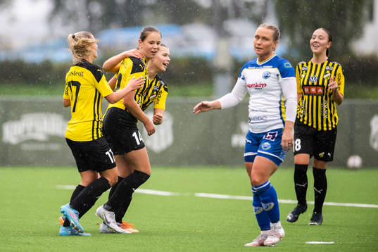 Häckens Novalie Jensen, Matilda Ekblom och Elin Flakberg
