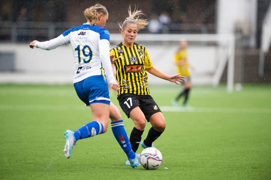Onsalas Klara Kindblom och Häckens Novalie Jensen