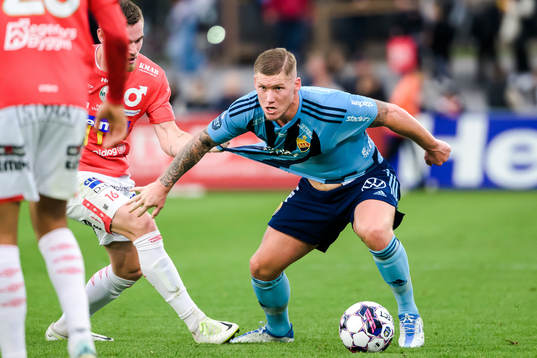 Degerfors Rasmus Örqvist och Djurgårdens Victor Edvardsen