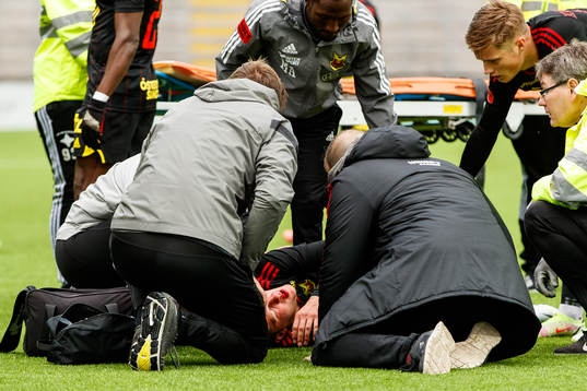 Östersunds Myroslav Mazur  får vård