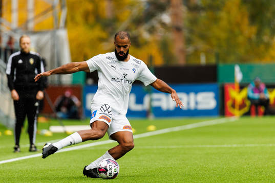 Halmstads Phil Ofosu-Ayeh