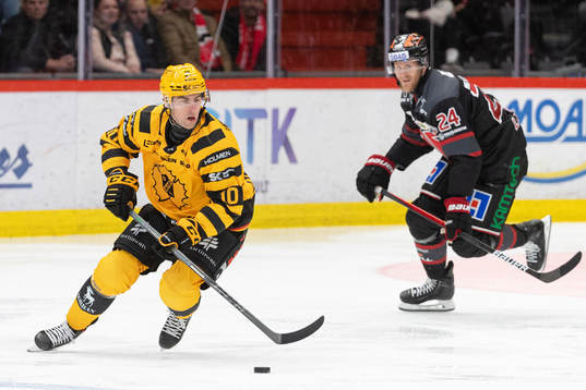 Skellefteås Joakim Lindström och Örebros Jani Lajunen