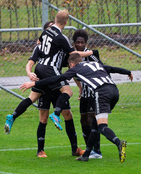 i matchen i div. 2 mellan IFK Hässleholm och Högsbo IK i