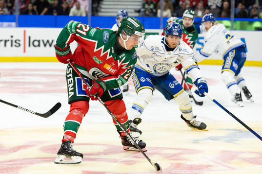Frölundas Jere Innala och Leksands Justin Glenn Kloos
