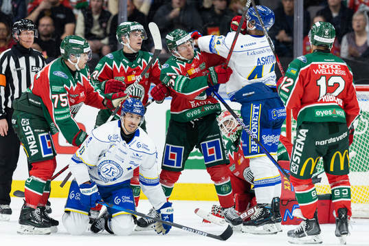Leksands Jon Knuts och Carter Ashton oroar framför