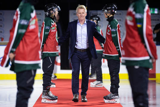Tidigare spelaren och lagkaptenen Mikael Andersson