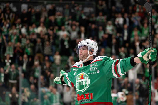 Rögles Kim Rosdahl jublar