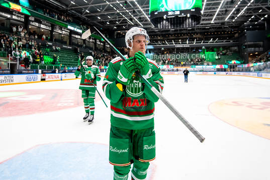 Rögles Tony Sund jublar