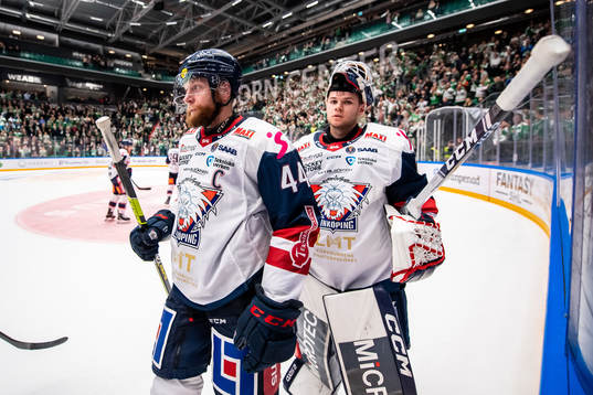 Linköpings Jonas Junland och målvakt Jesper Myrenberg