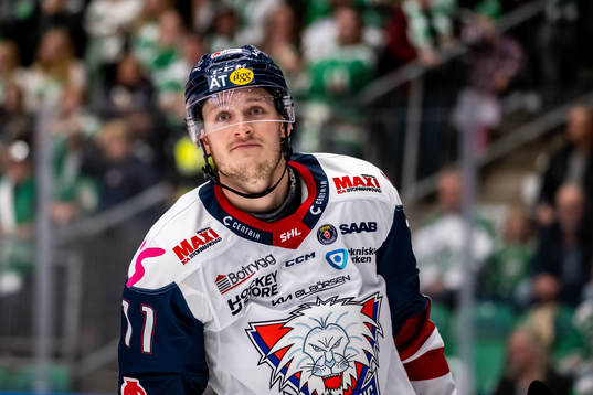Linköpings Henrik Törnqvist jublar