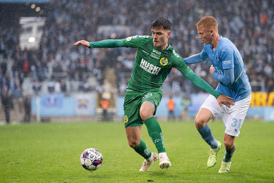 Hammarbys Pavle Vagic och Malmö FFs Hugo Larsson