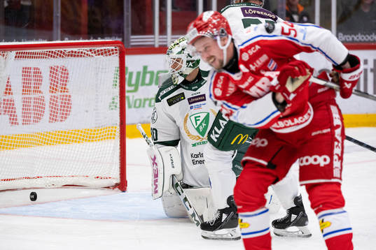 Timrås Jonathan Dahlén jublar