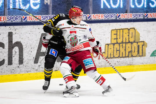 Västerås Ludvig Östman och Modos Daniel Mannberg
