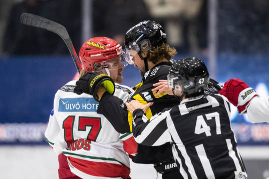 Modos Riley Woods och Västerås Mikael Frycklund