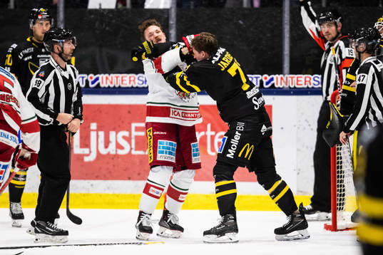 Modos Rihards Marenis och Västerås Ludvig Jardeskog