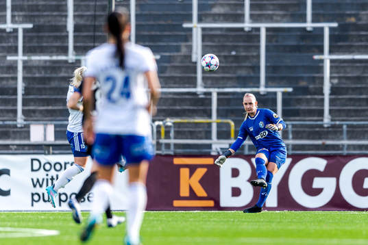 Växjös målvakt Louise Högrell Ledbetter