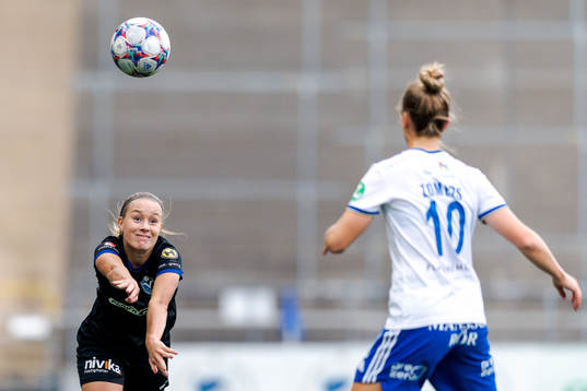 Växjös Amanda Altheden och IFK Norrköpings Diljá Ýr