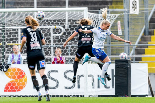 Växjös Thea Birgerud och IFK Norrköpings Lovisa