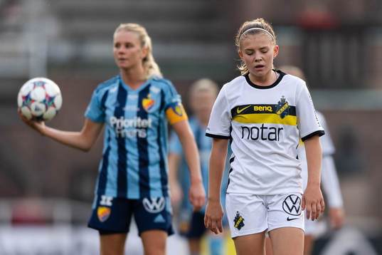 AIKs Matilda Nilden deppar