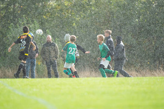 i matchen för pojkar födda 2010, U12, mellan IFK
