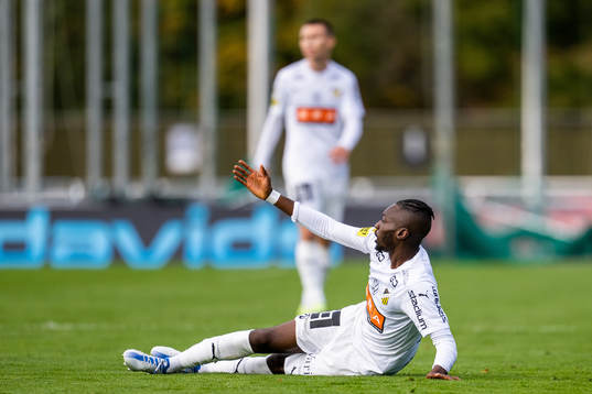 Häckens Blair Sebastian Turgott reagerar