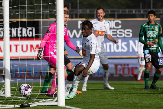 Häckens Ibrahim Sadiq gör 1-1