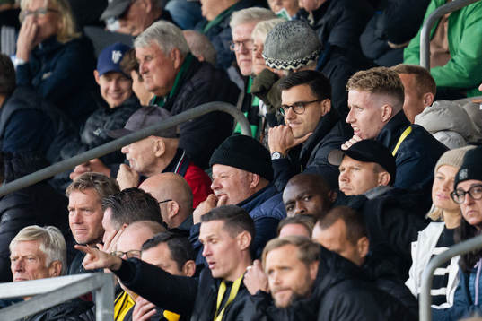 Häckens Alexander Jeremejeff och Simon Gustafson på