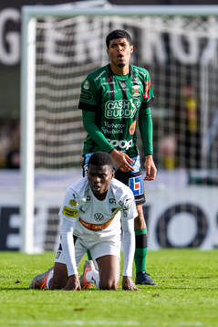 Häckens Akoua Romeo Amane och Varbergs Luke Le Roux