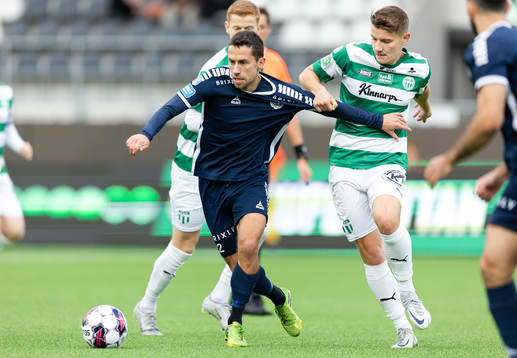 Utsiktens Predrag Randelovic  och Västerås SKs Martin