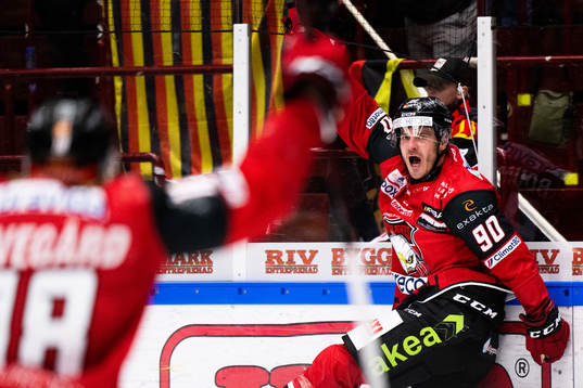 Malmö Redhawks Lance Bouma jublar