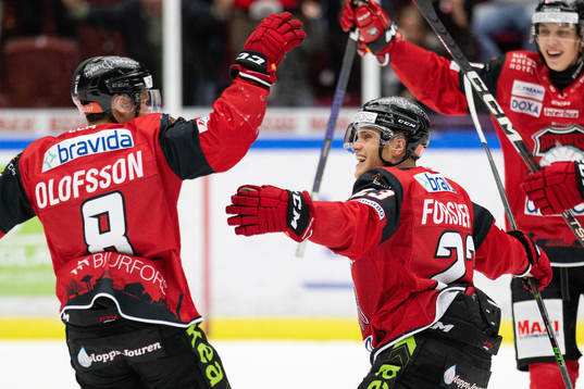 Malmö Redhawks Christoffer Forsberg  jublar