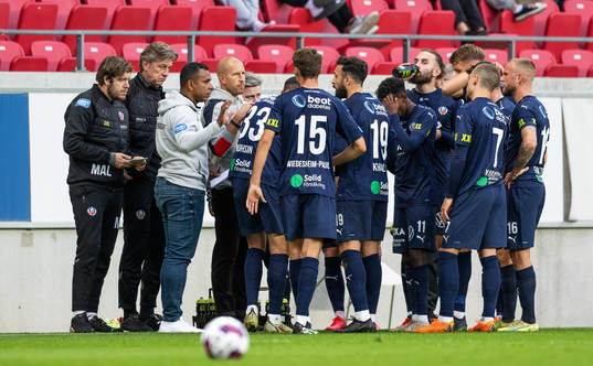 Helsingborgs tränare Alvaro Santos och tränare Mattias