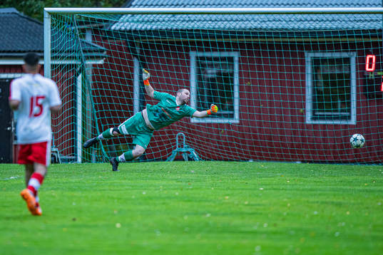 Vittskövles  Alexander Olsson gör 0-3