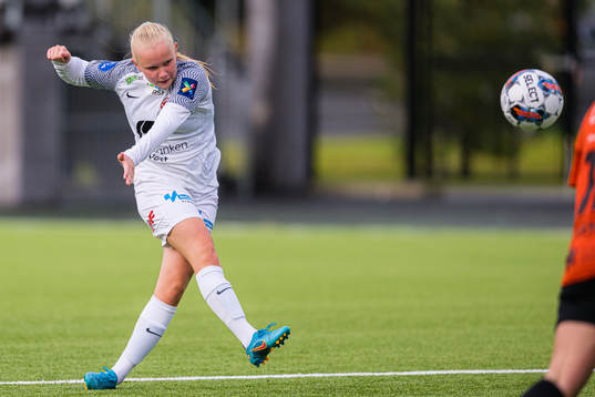 Linnéa Solvoll Laupstad of Arna-Bjørnar