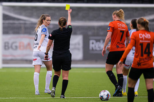 Stine Hovland of Arna-Bjørnar