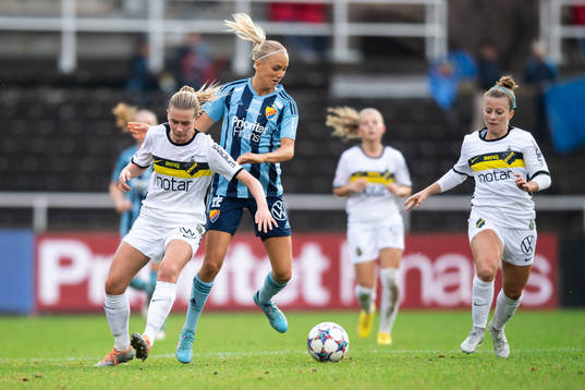 AIKs Olivia Lindstedt och Allison Aaricka Maclaren Abbe och