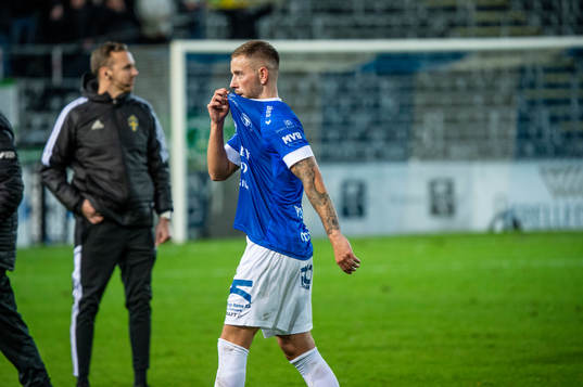 Trelleborgs Petar Petrovic deppar