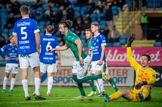 Jönköpings Södras Edin Hamidovic jublar