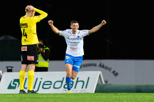Värnamos Marcus Antonsson jublar