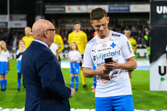 Värnamos Marcus Antonsson får pris som månadens spelare