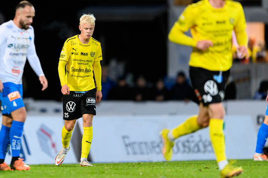 Mjällbys Otto Rosengren deppar